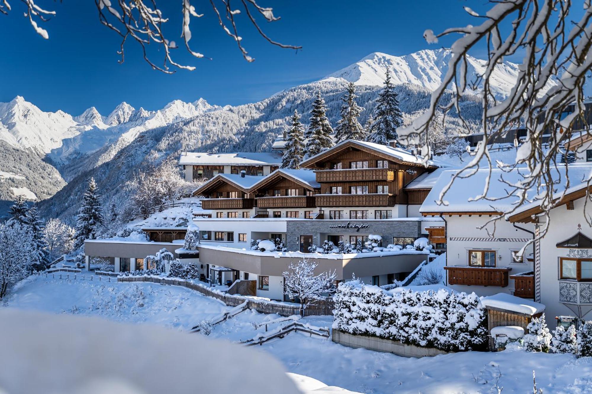 Alpin Chalet Am Burgsee Ладис Екстериор снимка