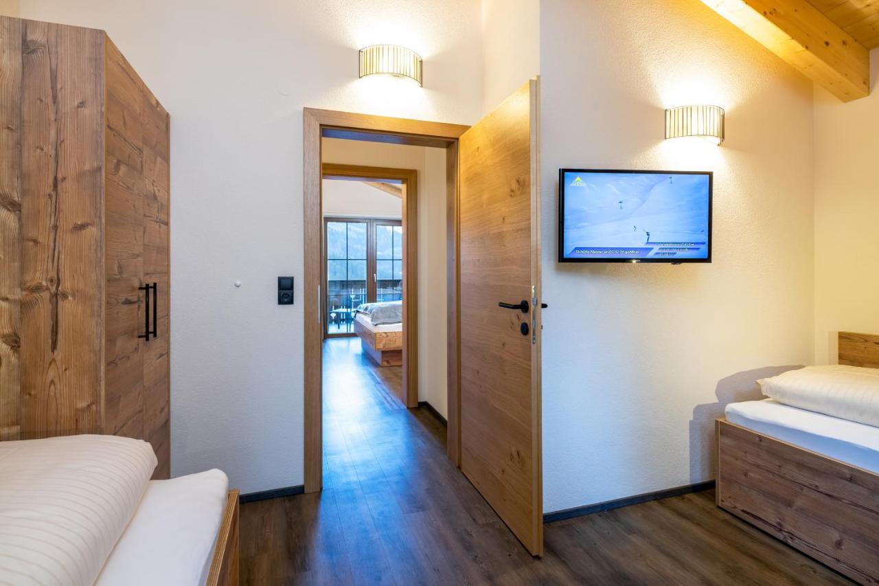 Alpin Chalet Am Burgsee Ладис Екстериор снимка