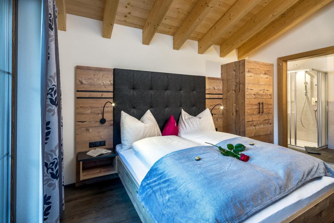 Alpin Chalet Am Burgsee Ладис Екстериор снимка